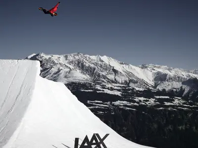 Freestyler im Skigebiet Laax © Laax.com