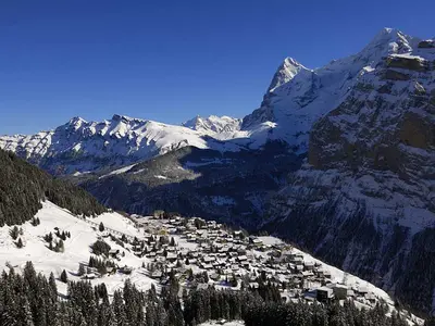 Mürren mit Standseilbahn zum Allmendhubel © Mattias Nutt, Mürren und Gimmelwald Tourismus