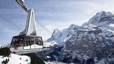 Gondel der Kabinenbahn am Schilthorn