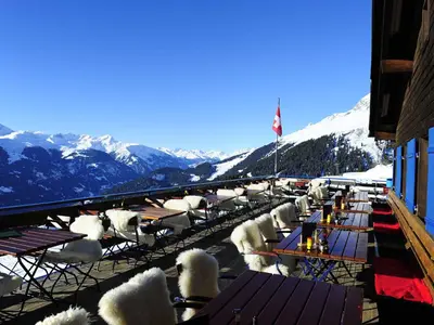 Terrasse Bergrestaurant Burleun © Bergbahnen Brigels Waltensburg Andiast AG