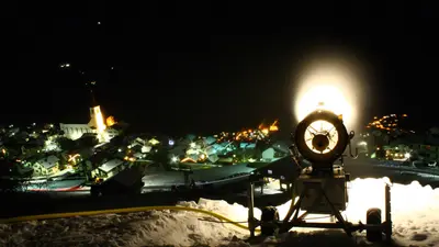 Beschneiung der Pisten 