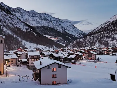 Dämmerung über Saas-Almagell © PHOTOPRESS/Saas-Fee