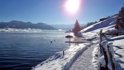 Wanderweg am Sihlsee