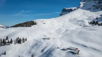 Blick auf das Skigebiet Axalp