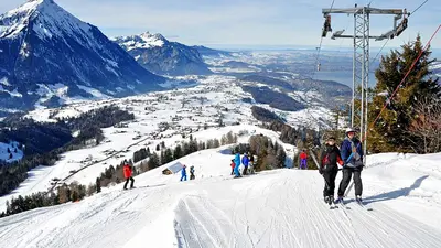 Skilift Aeschiallmi und Piste