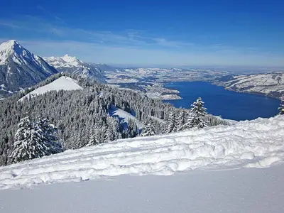 Tiefschnee auf der Piste in Aeschi © Aeschi Tourismus
