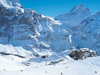 Skipiste Grindelwald First © Jungfrau Ski Region