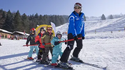 Skifahren lernen in der Skischule
