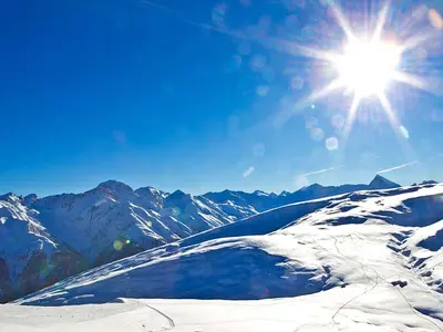 Tiefschneehänge laden zum Freeriden ein © Bergbahnen Obersaxen-Mundaun