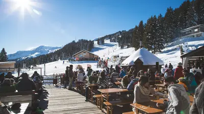Bergbaiz Terrasse im Skigebiet Chur-Brambrüesch