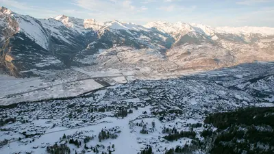 Blick aufs winterliche Tal von Nendaz
