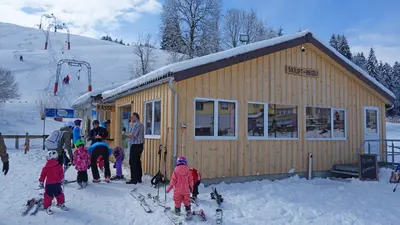 Blick auf den Skilift Beizen 