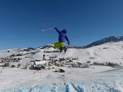 Skifahrer im Funpark Ebenalp-Horn © Luftseilbahn Wasserauen-Ebenalp