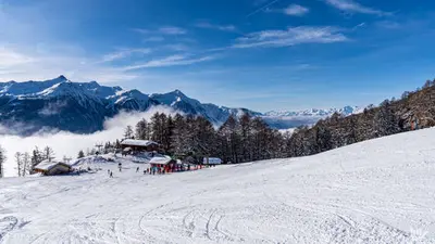 Blick auf das Skigebiet Jeizinen
