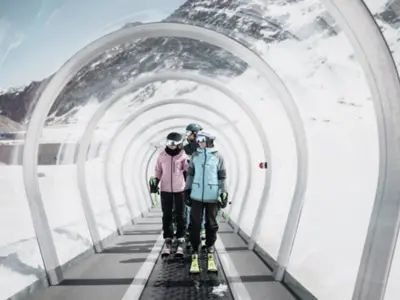 Förderband am Parkplatz Rettenbachferner © Ötztal Tourismus