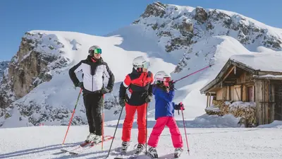 Skifahren mit der Familie im Axamer Lizum