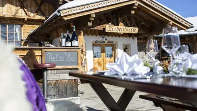 Die Zirbenhütte in Fiss