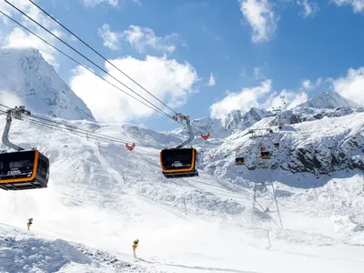 Eisgratbahn am Stubaier Gletscher © Stubaier Gletscher