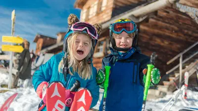Kinder im Skigebiet Ramsau am Dachstein