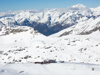 Panoramablick vom Schareck auf das Eissee-Restaurant © Sebastian Lindemeyer