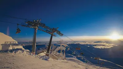 Gletscher Jet auf 3.122 Meter Seehöhe im Skigebiet Mölltaler Gletscher