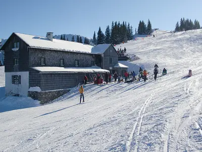 Sepp Huber Hütte am Kasberg © Almtal Bergbahnen