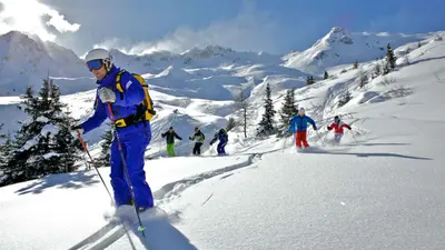 Skifahren beim Freeriden im Gasteinertal