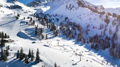 Kaiblingalm, Skifahren im Schneetunnel auf der längsten Funslope Österreichs