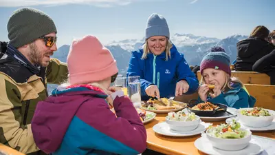 Mittagspause am Loser