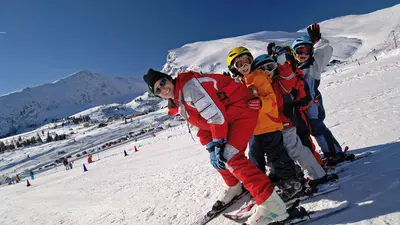 Kinderskikurs im Skigebiet Falkert