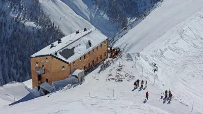 Einkehr in der gemütlichen Berghütte