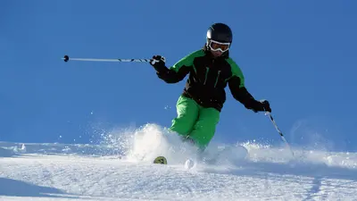 Tiefschneefahren in Andelsbuch