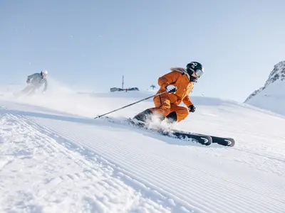 Skifahren in Warth-Schröcken © Maximilian Gierl - Bregenzer Tourismus