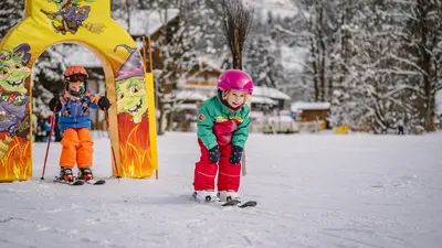 Kinderskifahren in Werfenweng