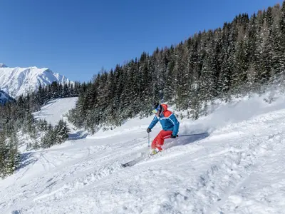 Skifahrer auf der Zwölferkopfabfahrt © Achensee Tourismus