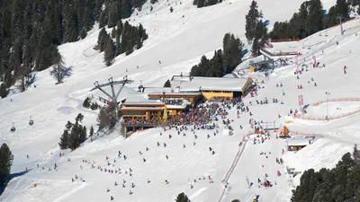 Luftbild Skigebiet Hochzeiger