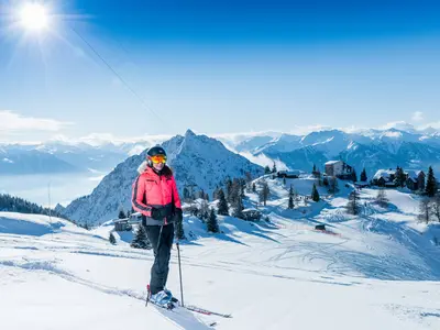 Skifahrerin im Skigebiet Rofan © Achensee Tourismus