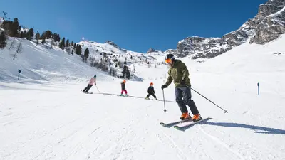 Familienskifahren in der Schlick 2000