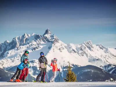 Mütter mit Kindern im Skigebiet Monte Popolo © Snow Space Salzburg/C. Huber