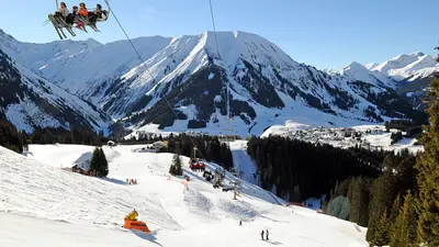 Zwölf Liftanlagen finden sich im Skigebiet Berwang