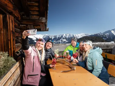 Einkehrschwung im Skigebiet Rauriser Hochalmbahnen © Alpindis, Daniel Breuer