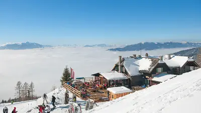 Einkehrschwung in der Pöllinger Hütte