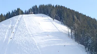 Schöne Abfahrten im Skigebiet 