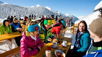 Einkehrschwung auf der Sonnenterrasse