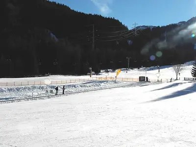 Blick auf das Förderband im Skigebiet Biberwier-Marienberg © Berglifte Giselher Langes GmbH & Co KG