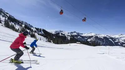 Skiabfahrt im Tannheimer Tal