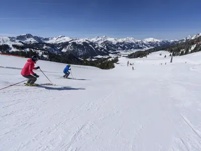Skifahren im Tannheimer Tal © Tannheimer Tal / Wolfgang Ehn