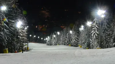 Nachtpiste im Skigebiet Semmering