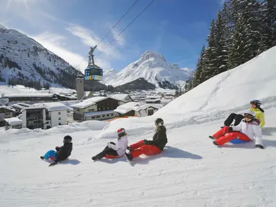 Rodelbahn in Oberlech © Sepp Mallaun / LZTG