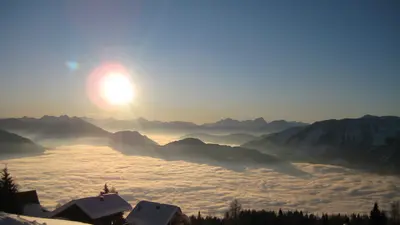 Nebel im Tal der Emberger Alm